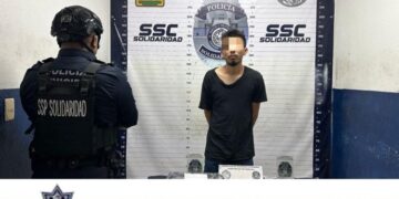 Melquisedec N., detenido en Villas del Sol con narcóticos y arma simulada