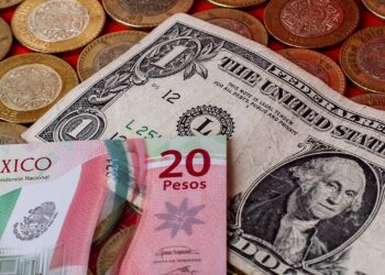 Trump sacude al peso: el dólar rompe la barrera de los 20.69 pesos tras amenaza