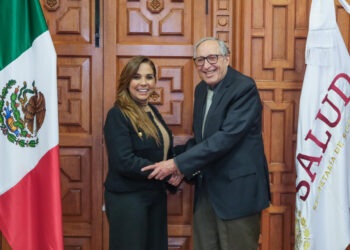 Gobernadora y titular de Salud atienden necesidades de quintanarroenses