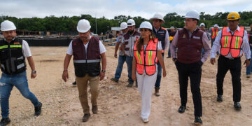 Supervisa Mara Lezama obras del nuevo Hospital General de Chetumal