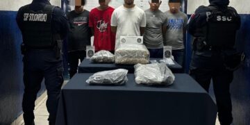 Detienen a cinco personas con presuntas drogas en Playa del Carmen