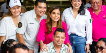 Festejan al personal que labora en el DIF de Solidaridad