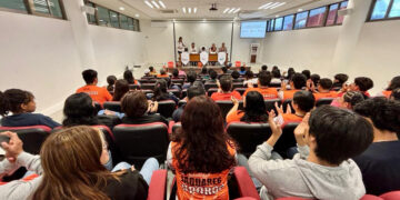 Impulsan desarrollo integral de los jóvenes con el deporte y educación