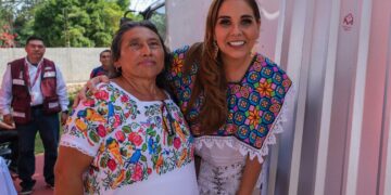 Mara Lezama escucha y atiende a más de mil personas en Felipe Carrillo Puerto