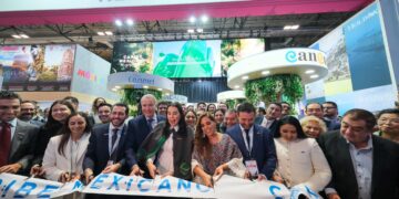 Mara Lezama y Josefina Rodríguez cortan listón del Pabellón Caribe Mexicano, el más grande de México en FITUR 2025