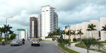 Anuncian repavimentación de la Avenida Bonampak en Cancún