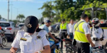 Sigue en Cancún operativo de seguridad para motociclistas