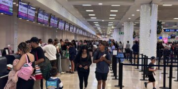 Programan 527 vuelos desde y hacia el Aeropuerto de Cancún