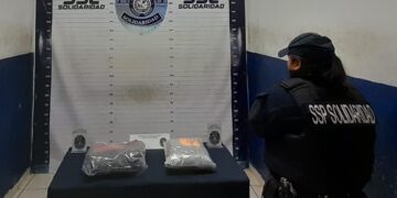 Hallan hielera con droga en Playa del Carmen