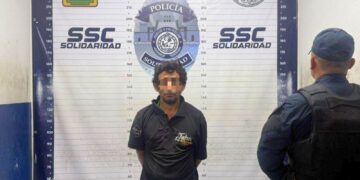 Huyó y atacó con una piedra, pero terminó detenido en Playa del Carmen