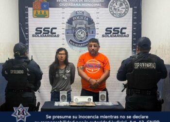 Capturan a dos con droga y arma en Playa del Carmen