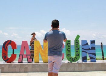 Hoteleros de Cancún buscan destrabar restricciones de visado para atraer turistas sudamericanos durante el Mundial 2026