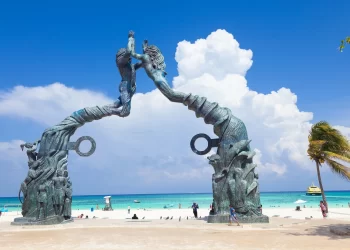 Falso que cambio de nombre de Solidaridad a Playa del Carmen afecte a la gente, dice Cristina Torres