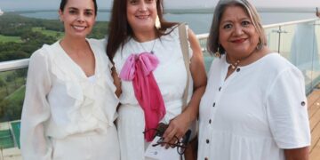 Ana Paty Peralta impulsa liderazgo femenino en el turismo de Quintana Roo
