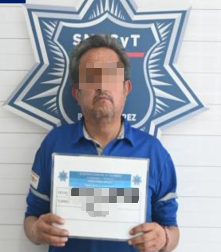 Par de individuos detenidos tras tratar de agredir a oficiales