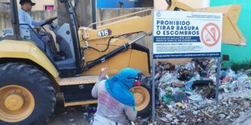Dignifican las colonias de Playa del Carmen con calles y espacios limpios