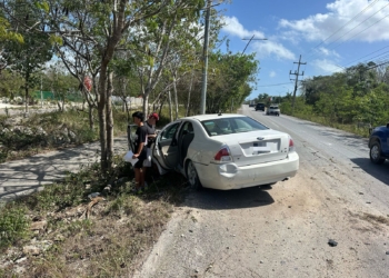 Accidente en avenida Huayacán deja lesionados y daños materiales
