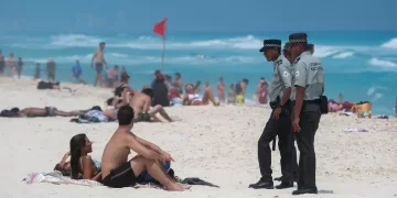 Playas de Quintana Roo: seguras y listas para disfrutar estas vacaciones