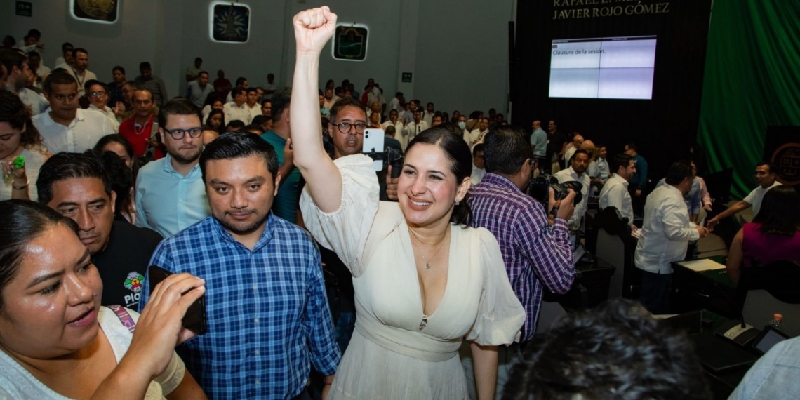 En un día histórico, por unanimidad, en el Congreso del Estado retumba ¡Playa del Carmen!