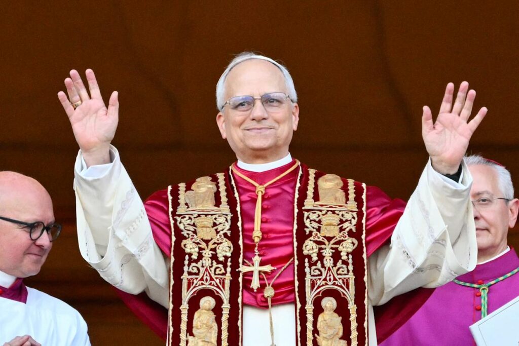 ¿Quién es León XIV, el nuevo papa que hace historia como el primer estadounidense en el Vaticano?