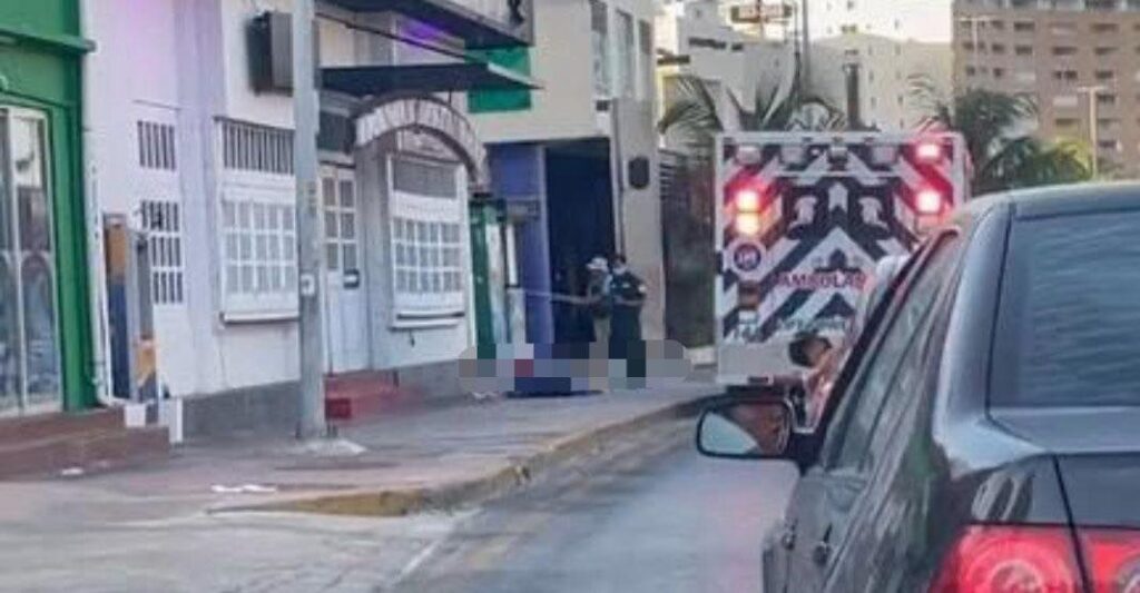 Riña mortal sacude el Callejón de los Milagros de la zona hotelera de Cancún