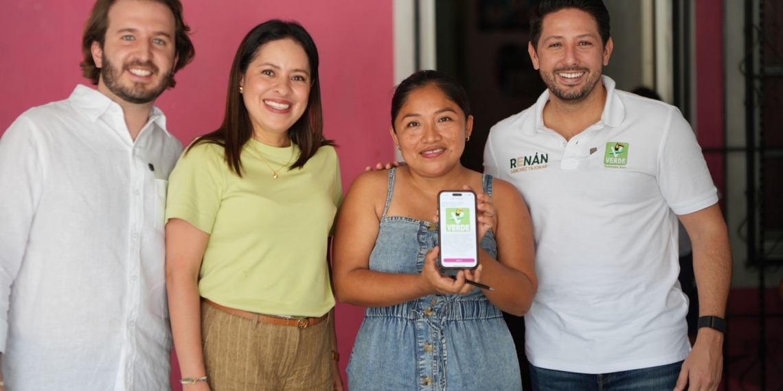 Renán Sánchez Tajonar y Karen Castrejón visitan Playa del Carmen para afiliar a la base