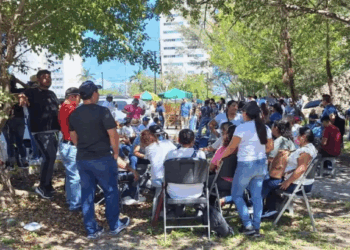 Docentes de Cancún intensifican lucha contra reforma del ISSSTE con volanteo y llamado a la unidad magisterial