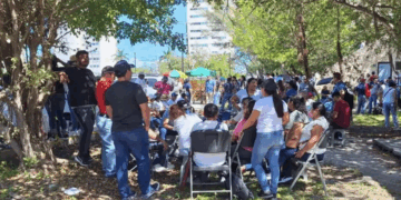 Docentes de Cancún intensifican lucha contra reforma del ISSSTE con volanteo y llamado a la unidad magisterial
