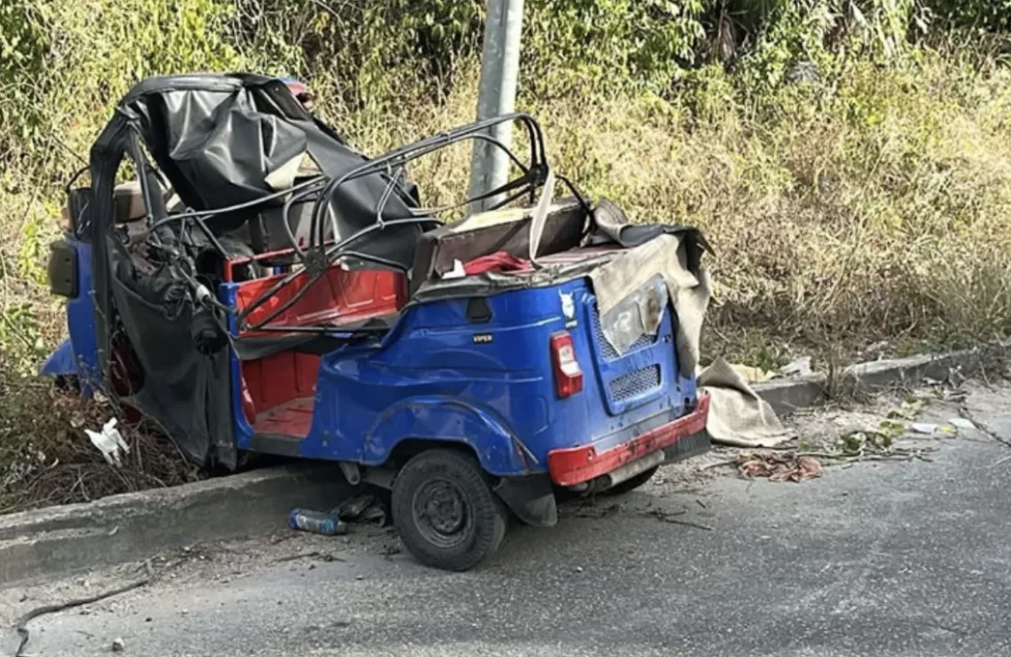 Trágico accidente de mototaxi en Cancún deja un muerto y un herido grave