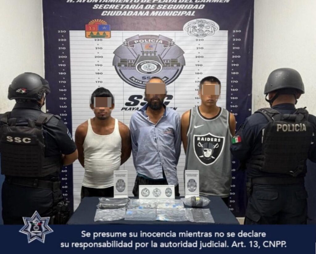 Caen tres sujetos con 80 envoltorios con drogas
