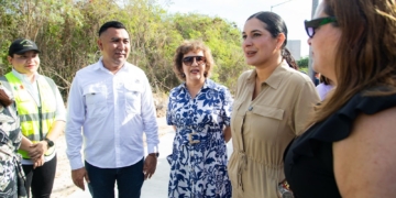 Del abandono a la esperanza, Estefanía Mercado inaugura paradero que transforma la vida estudiantil en Playa del Carmen