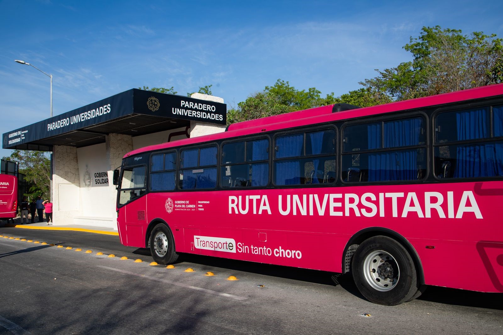 Del abandono a la esperanza, Estefanía Mercado inaugura paradero que transforma la vida estudiantil en Playa del Carmen