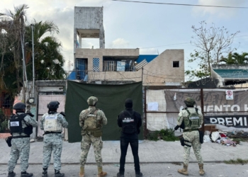 Detienen a cinco personas en operativos simultáneos en Cancún