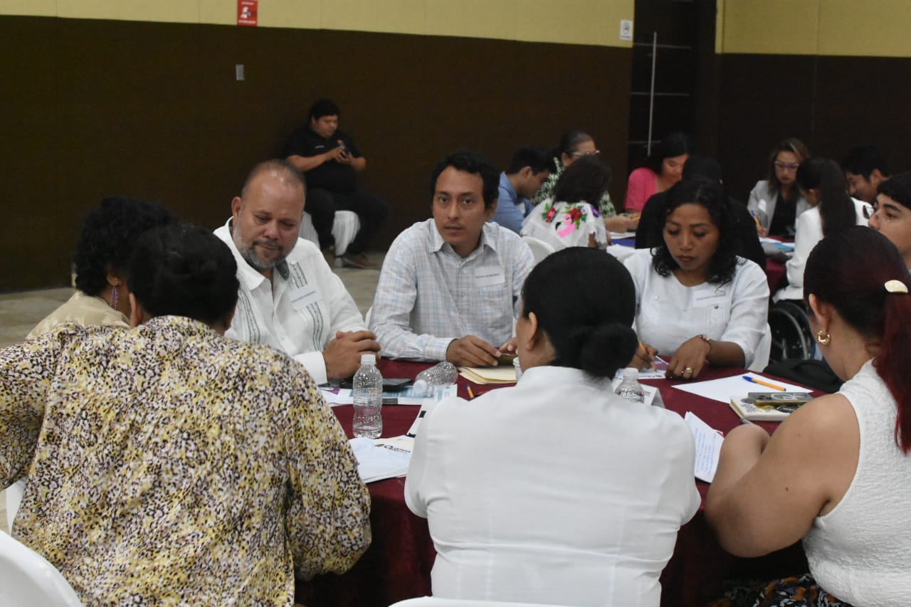 Jesús Espinosa Payán participa en foro estatal de derechos humanos