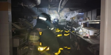 Respuesta inmediata del gobierno de Estefanía Mercado permite evacuar a 1,500 personas y controlar incendio en Plaza Las Américas
