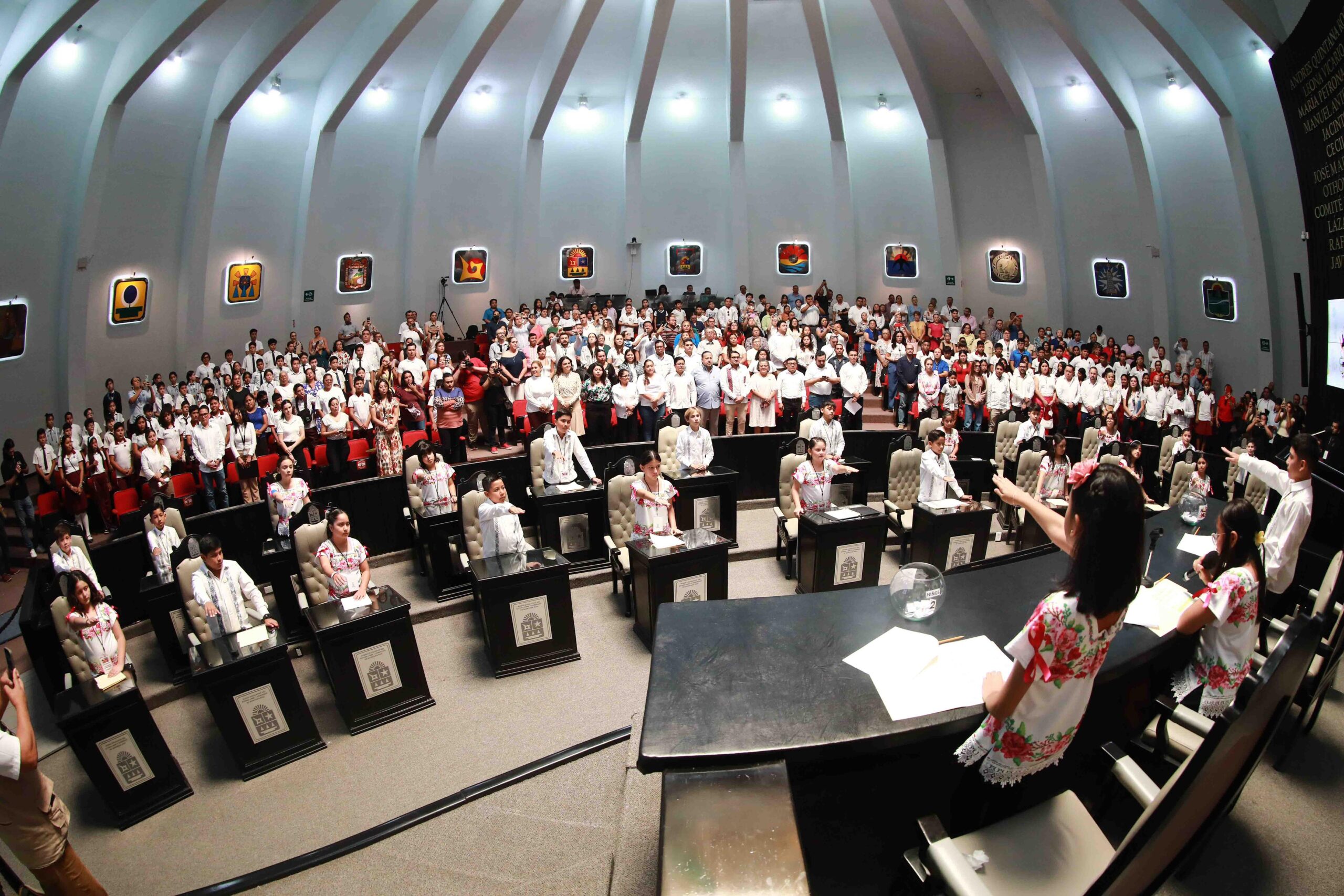 Resuena la voz de las infancias en el Congreso del Pueblo