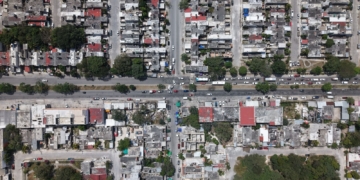 Anuncian adecuación de 10  cruces en Cancún para fortalecer la movilidad peatonal