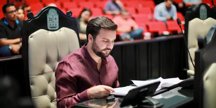 Concluye Eric Arcila un productivo Segundo Periodo de Sesiones con iniciativas de fondo y siempre priorizando a las y los quintanarroenses