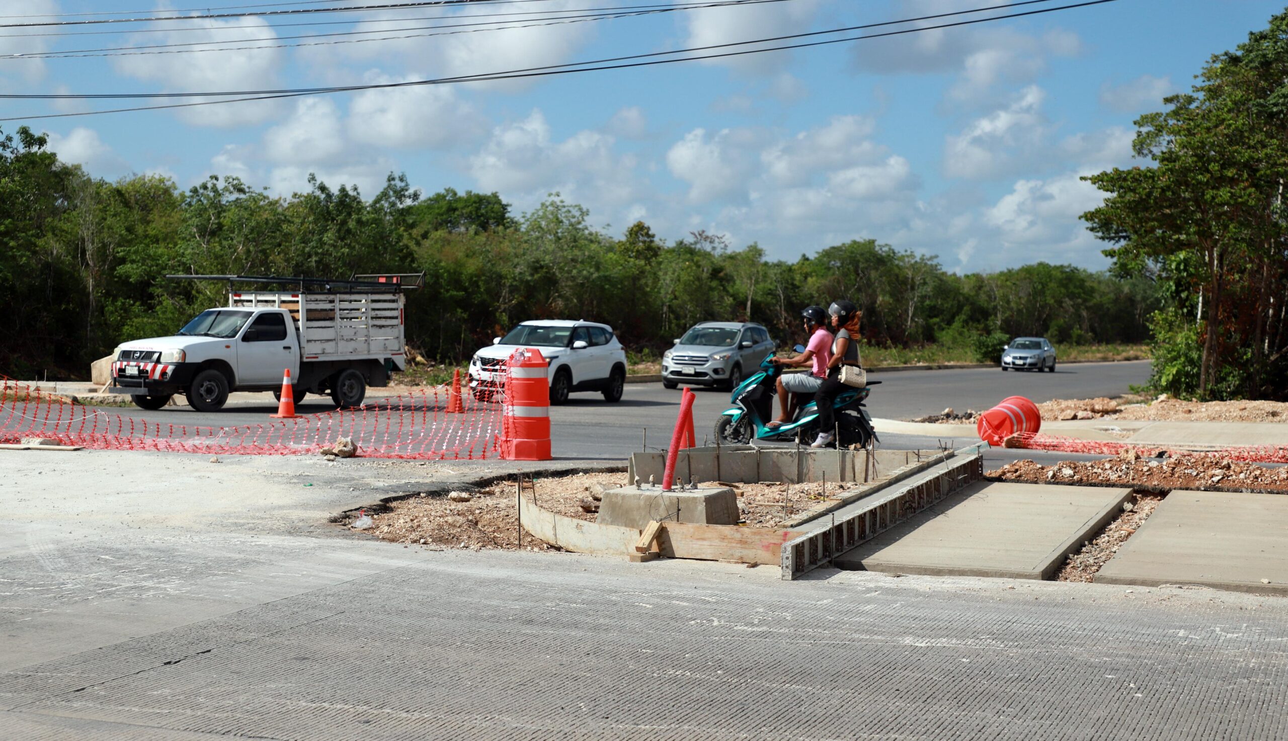 Hacen más seguro el cruce en la avenida 135 con 127
