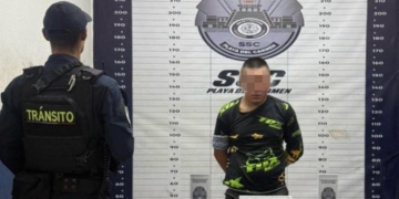 Se puso agresivo con policías y acabó detenido 