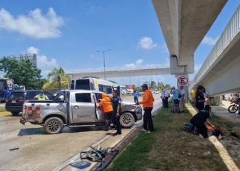 Viernes 13 deja dos accidentes en el bulevar Colosio con 11 lesionados
