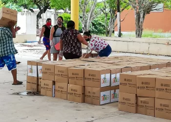 Fortalecen programa alimentario que atiende a más de 57 mil familias