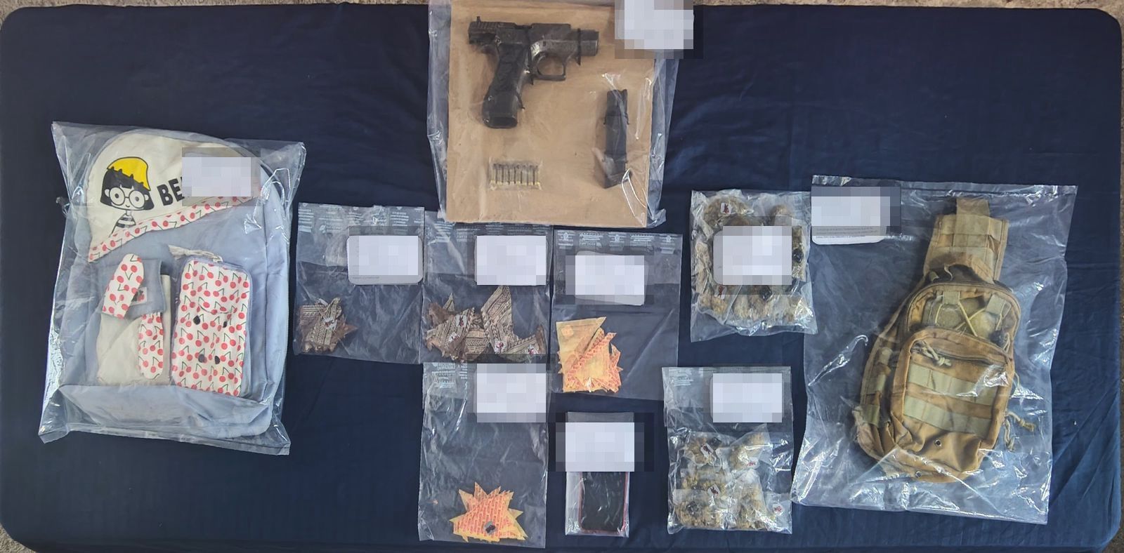 Pareja es detenida con drogas y un arma
