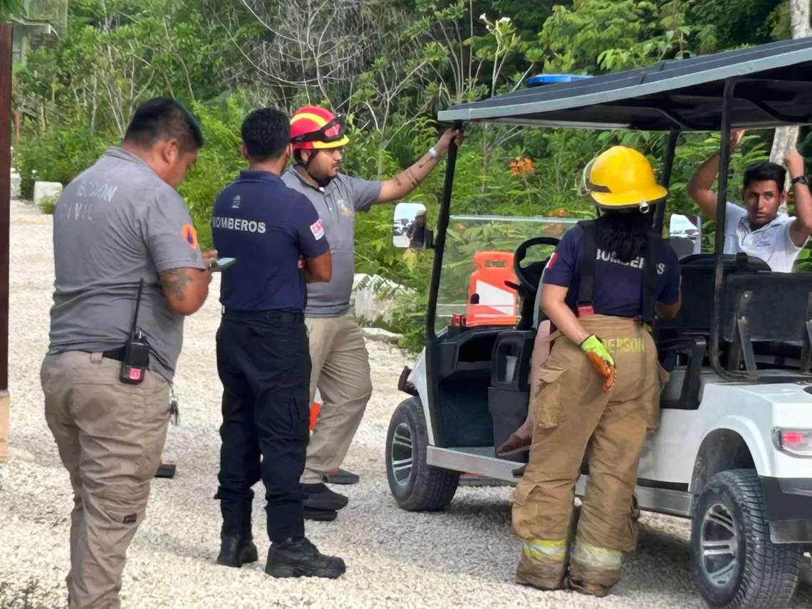 Bomberos evitan tragedia en parque El Jaguar: salvan a mujer en crisis en Tulum