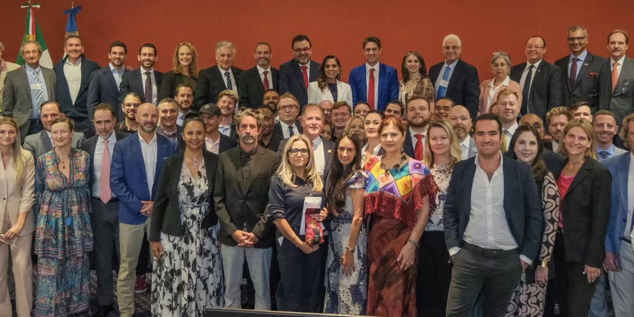 Destaca Mara Lezama el potencial económico y las oportunidades de inversión en Quintana Roo ante más de 100 inversionistas estadounidenses