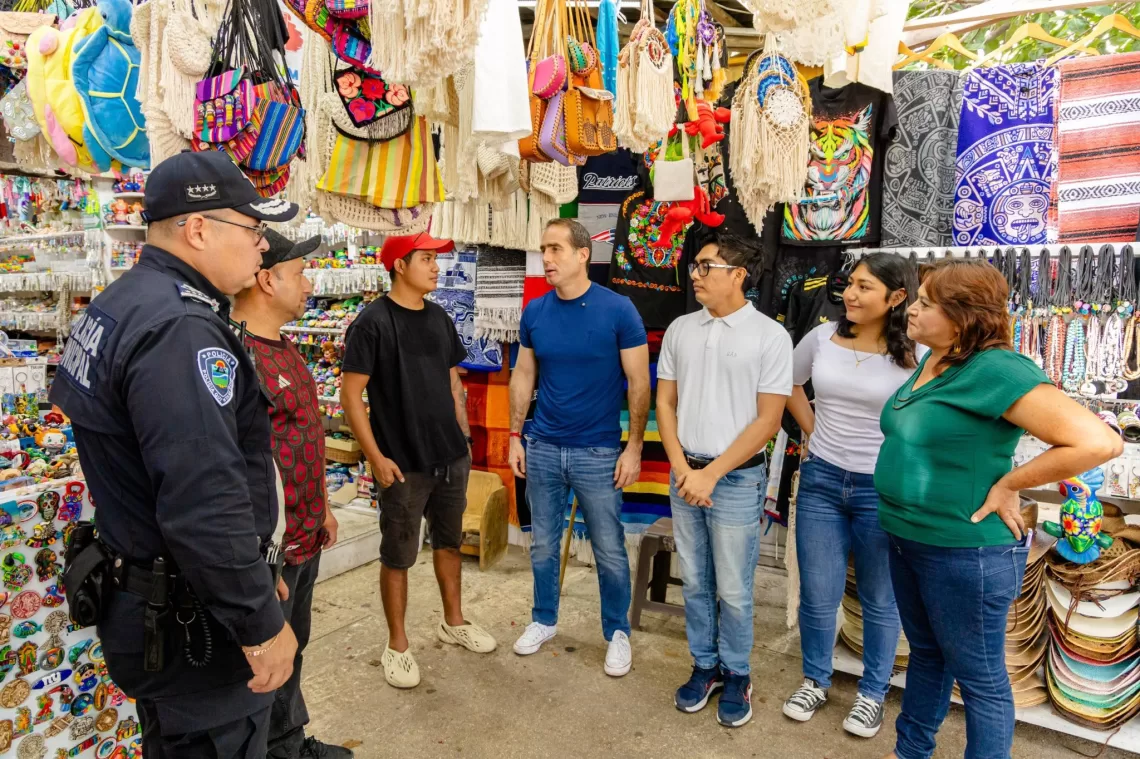 SSC de Tulum detiene a tres hombres con arma de fuego