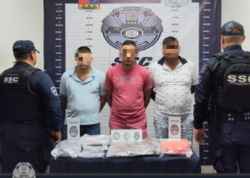 Patrullaje en Playa del Carmen termina con tres detenidos por narcomenudeo