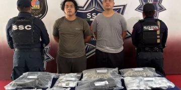 Capturan a dos presuntos narcomenudistas en Cancún