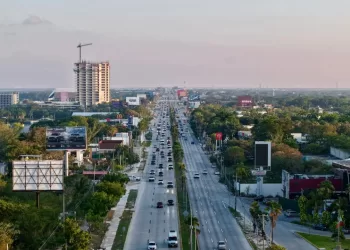 El bulevar Colosio de Cancún volverá a tener alumbrado con inversión superior a los 28 millones