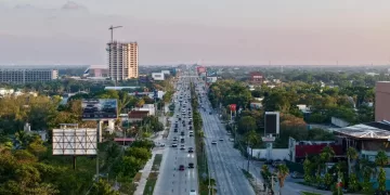 El bulevar Colosio de Cancún volverá a tener alumbrado con inversión superior a los 28 millones